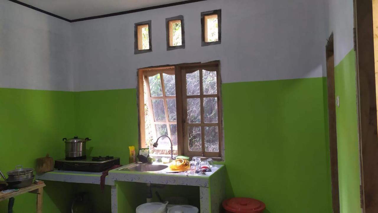 Sugi House Toraja - Villa Penginapan Sewa Harian Rantepao Zewnętrze zdjęcie