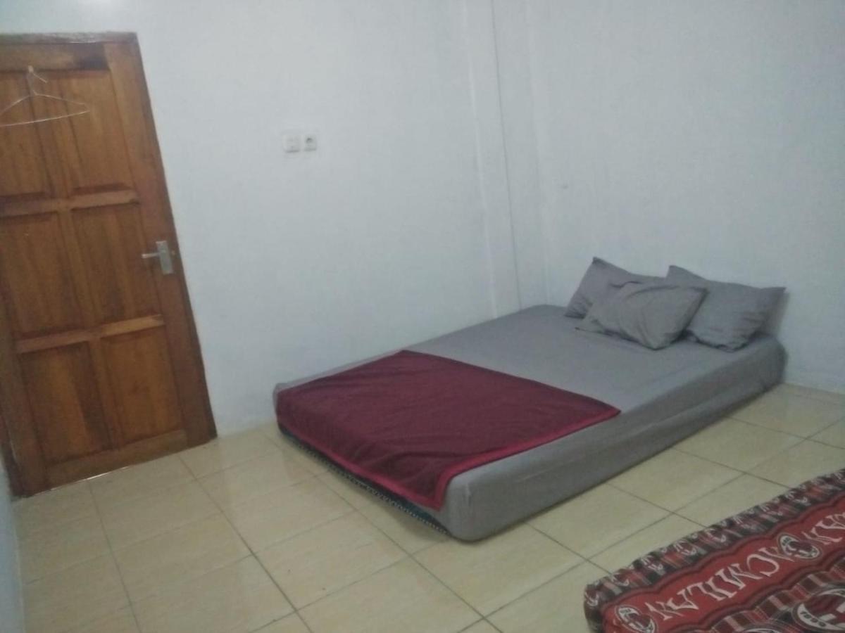 Sugi House Toraja - Villa Penginapan Sewa Harian Rantepao Zewnętrze zdjęcie
