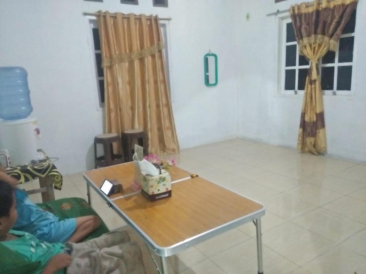Sugi House Toraja - Villa Penginapan Sewa Harian Rantepao Zewnętrze zdjęcie